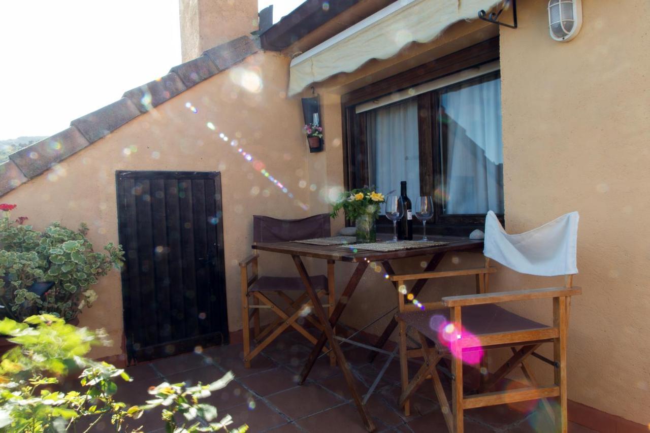 Atico Con Terraza En Graus-Pirineo De Huesca Apartment Exterior photo